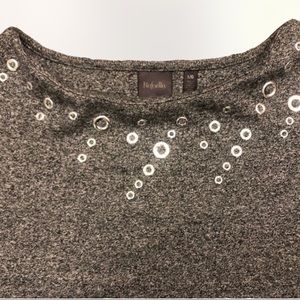 Rafaella Womens Boatneck Top SZ L with silver rivets around collar! 3/4 Sleeve
